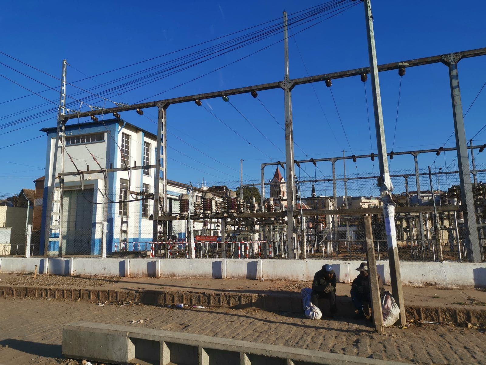 Poste de transformation électrique à Antananarivo