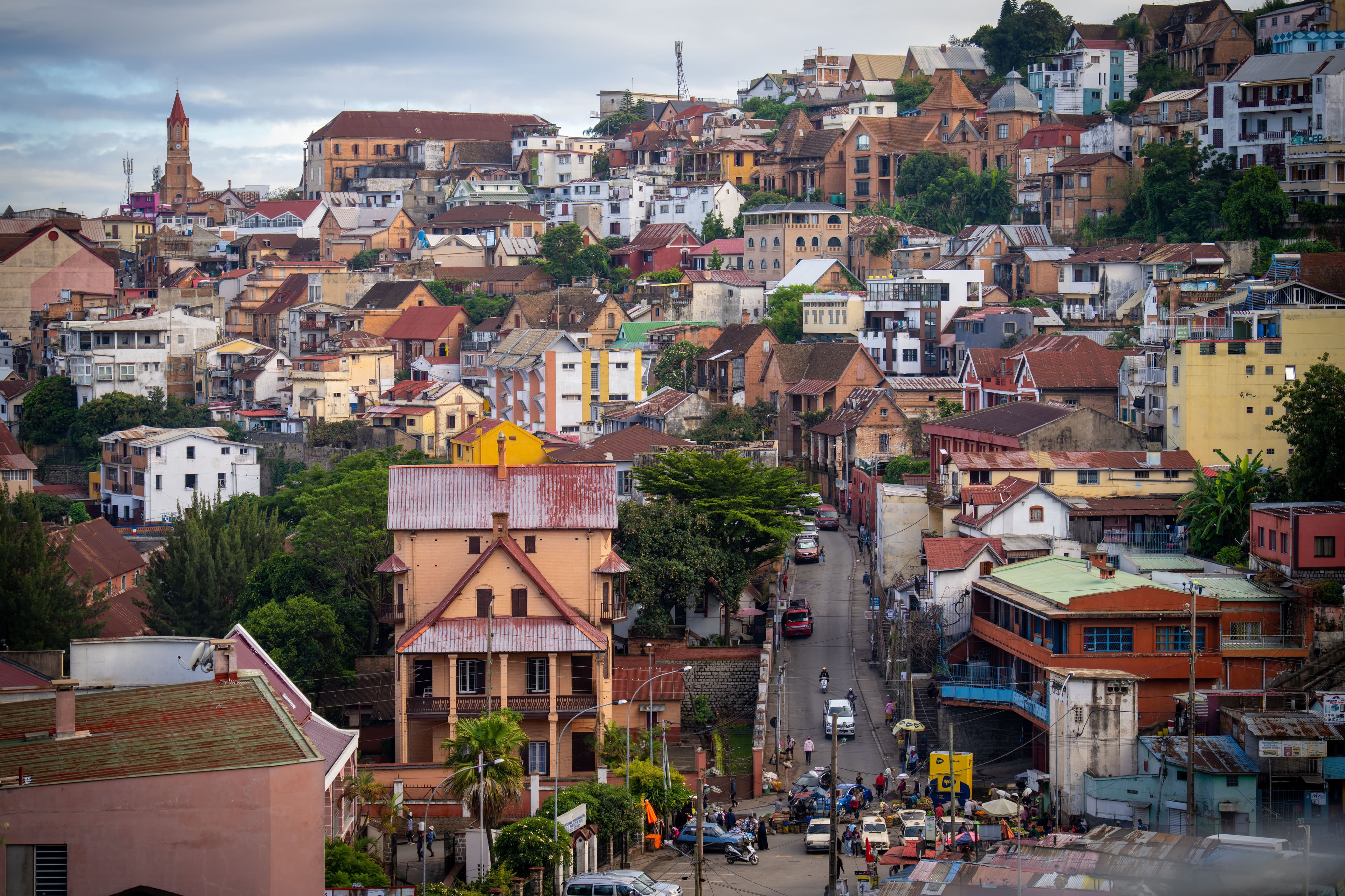 Vue aerienne d'Antananarivo, capitale de Madagascar, siege du gouvernement et de la banque centrale.
